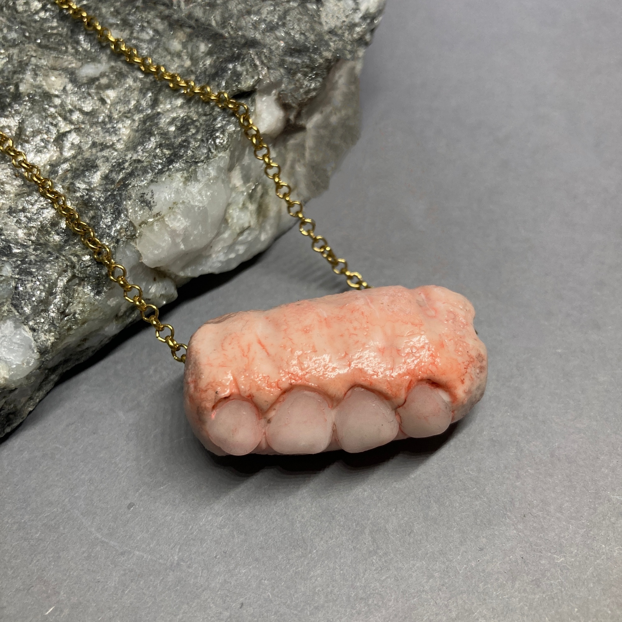 Teeth Ting Pendant Chain Necklace Flat Hugahag